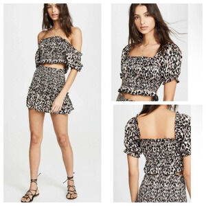 Red Carter leopard patterned crop off the shoulder top 5773